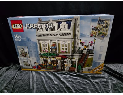 LEGO CREATOR EXPERT PARISIAN RESTAURANT BUILDING S...