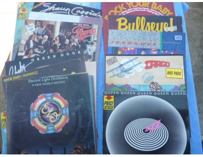 Home Entertainment, Audio & Computers (SA989) - Lot 4617