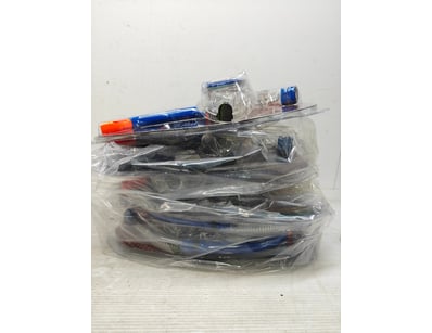 Snorkel set, 6x Fuel Adult Maui Snorkel set 

So...