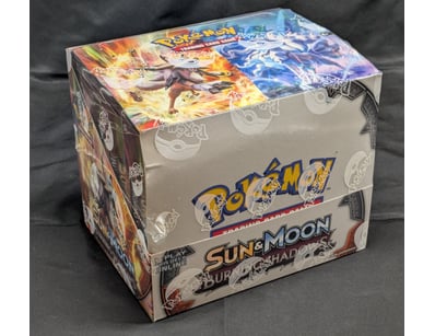 RARE & COLLECTABLE GRADED TRADING CARDS (A989) - Lot 13