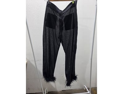 $1.2 Million Designer Fashion Retailer Liquidat... - Lot 270