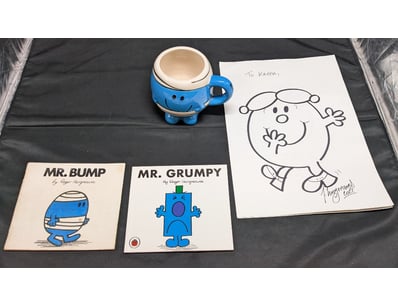 The Curio Collection (A996) - Lot 2061