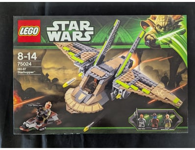 **UNRESERVED** LIFETIME COLLECTION OF LEGO PART... - Lot 238