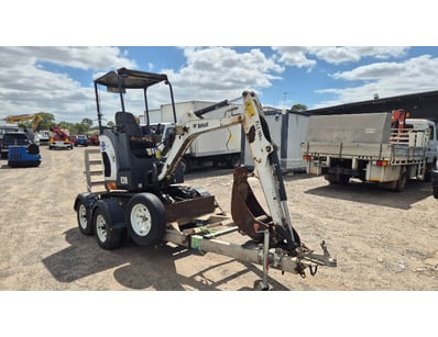 Trucks, Excavators, Tools & More (ON11900) - Lot 9