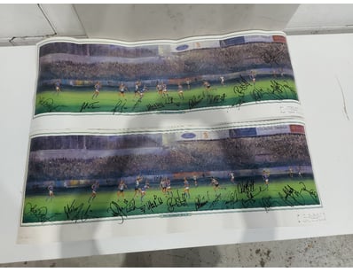 PLAYER SIGNED AFL PRINT BY CHARLES MOODIE 

LIMI...