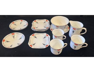 Antiques, Vintage & Interior Treasures (A1006) - Lot 100320