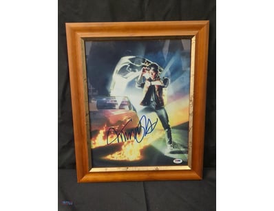 AUTOGRAPHED PHOTOGRAPH OF MICHAEL J. FOX.

Item Si...