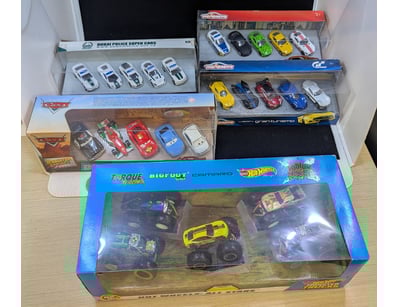 Model Car Mania (A983) - Lot 193