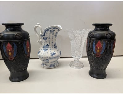 Antiques, Vintage & Interior Treasures (A1005) - Lot 906