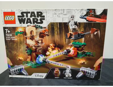 **UNRESERVED** COOKIE'S LIFETIME COLLECTION OF ... - Lot 523