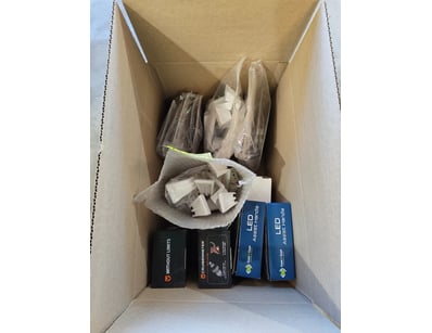 Bulk lot of automotive and lighting components inc...