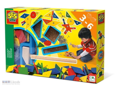 RRP $36.95 Montessori - Hammer Tic Original 

A fu...
