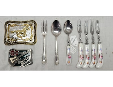 Antiques, Vintage & Interior Treasures (A998) - Lot 2046