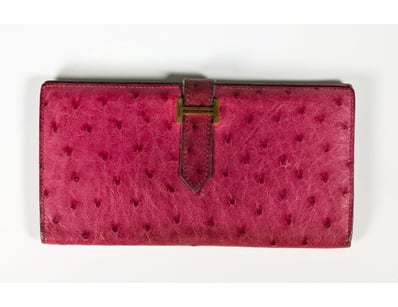 HERMÈS OSTRICH LEATHER WALLET IN ROSE SHOCKING PIN...