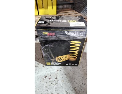 MOSTLY UNRESERVED 4x4 WORKSHOP BUSINESS CLOSURE... - Lot 161