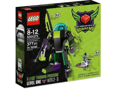 **UNRESERVED** LIFETIME COLLECTION OF LEGO PART... - Lot 322