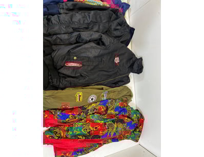 Entire Vintage Clothing Store Liquidation (ON11... - Lot 260