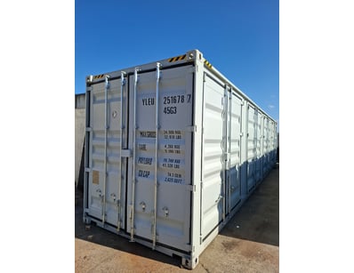 UNRESERVED BRIS Factory Direct Mini Earthmoving Gear - Lot 2