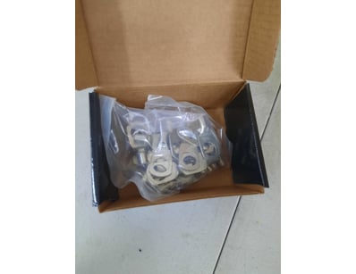 Box of copper lugs 10mm, 12mm stud, Approx Quantit...