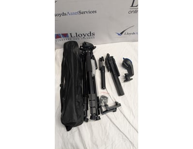 UNRESERVED Airport - Lost Property (A980) - Lot 428