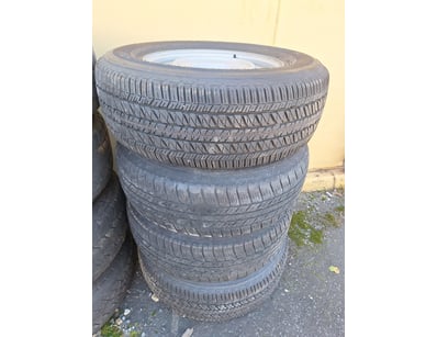 Set Of 4 Narava NP300 4x4 Tires

