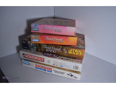 Old School Boardgames With Collectible Editions Et...