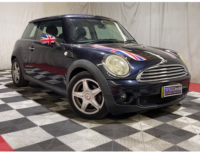 Passenger, Luxury & Commercial Vehicles Auction - Lot 950