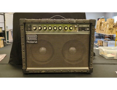 ROLAND JC-55 JAZZ CHORUS GUITAR AMPLIFIER WITH ORI...