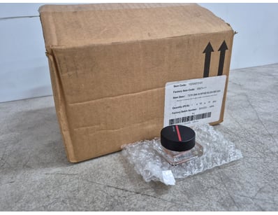 Shiseido, Minimalist WhippedPowder Blush, Qty: 10,...