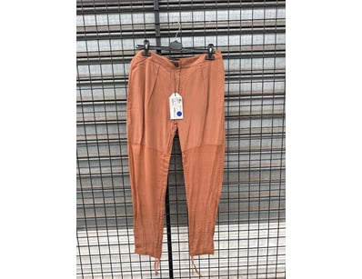 Boutique Clothing Liquidation (ON11818) - Lot 314