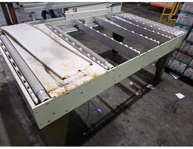 Conveyer belt
Note: Parts missing

