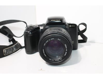 Gadgets, Music & Pastimes (A988) - Lot 56