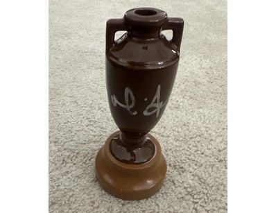 Mancave & Memorabilia (A991) - Lot 1013