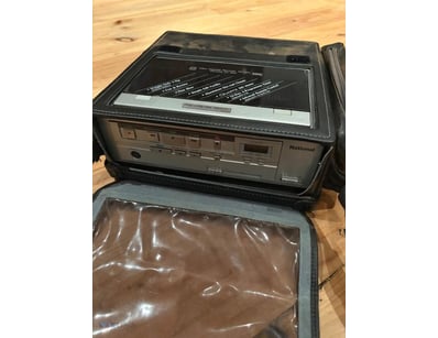 National NV-100 portable VCR