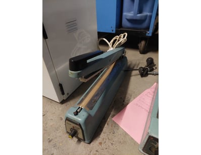 Vintage manual heat sealer tabletop bag sealing ma...