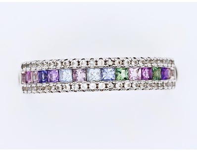 Thrift Shop (A980) - Lot 1057