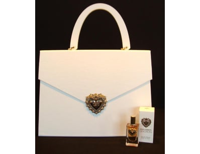 Designer Vault (A985) - Lot 900