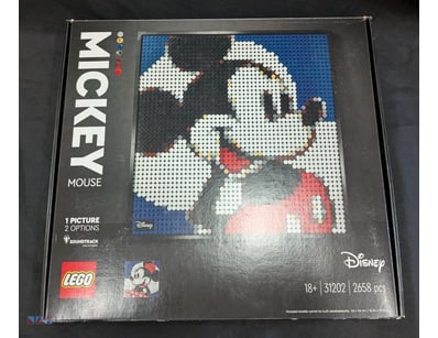 LEGO DISNEY MICKEY MOUSE PIXEL ART SET 31202

Lego...
