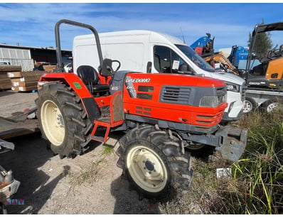 2010 Daedong Tractor DX50 

Year: 2010
Make: Daedo...