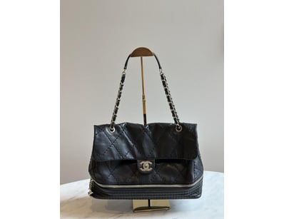 Designer Vault (A1004) - Lot 306