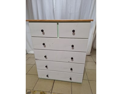 House & Homewares (A985) - Lot 853