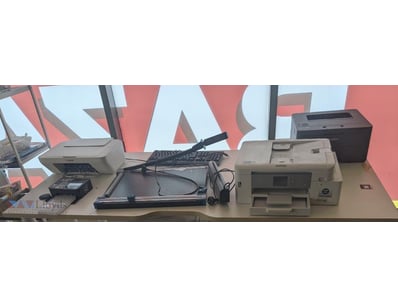 I.T equipment lot comprising multiple multifunctio...