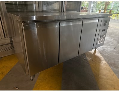 Commercial stainless steel 3-door undercounter ref...