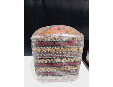 KILIM OTTOMAN POUF

Condition: Good - Refer To Ima...