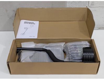 UNDERGROUND METAL DETECTOR TX850 BLACK - NEW IN BO...