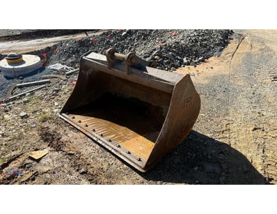 Kenbulit Mud Bucket 1600mm

Dimensions:
250mm- Bet...