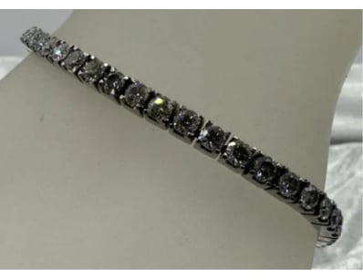 Luxury Jewellery (A1001) - Lot 4000