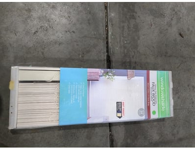 Window shade, Faux Wood Ventilation Blind 
60cm w...