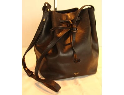 The Curio Collection (A982) - Lot 510