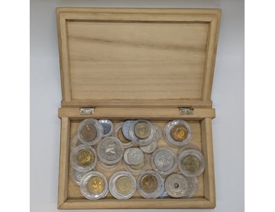 UNRESERVED Banknotes & Coins (A997) - Lot 1042